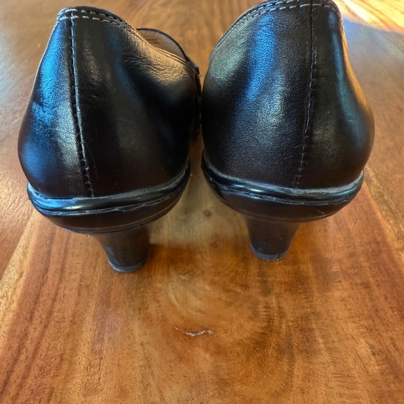 Amazon.com | Sofft Women Sofft Women\'s Black Pumps Size 8.5